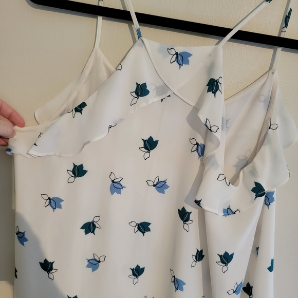 Ann Taylor Loft Flowy Floral Chiffon Camisole - Picture 7 of 9